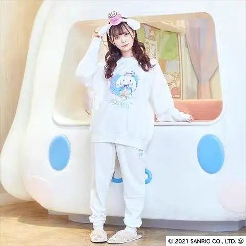 Cinnamoroll style tops and pants