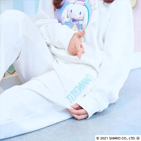 Cinnamoroll style tops and pants