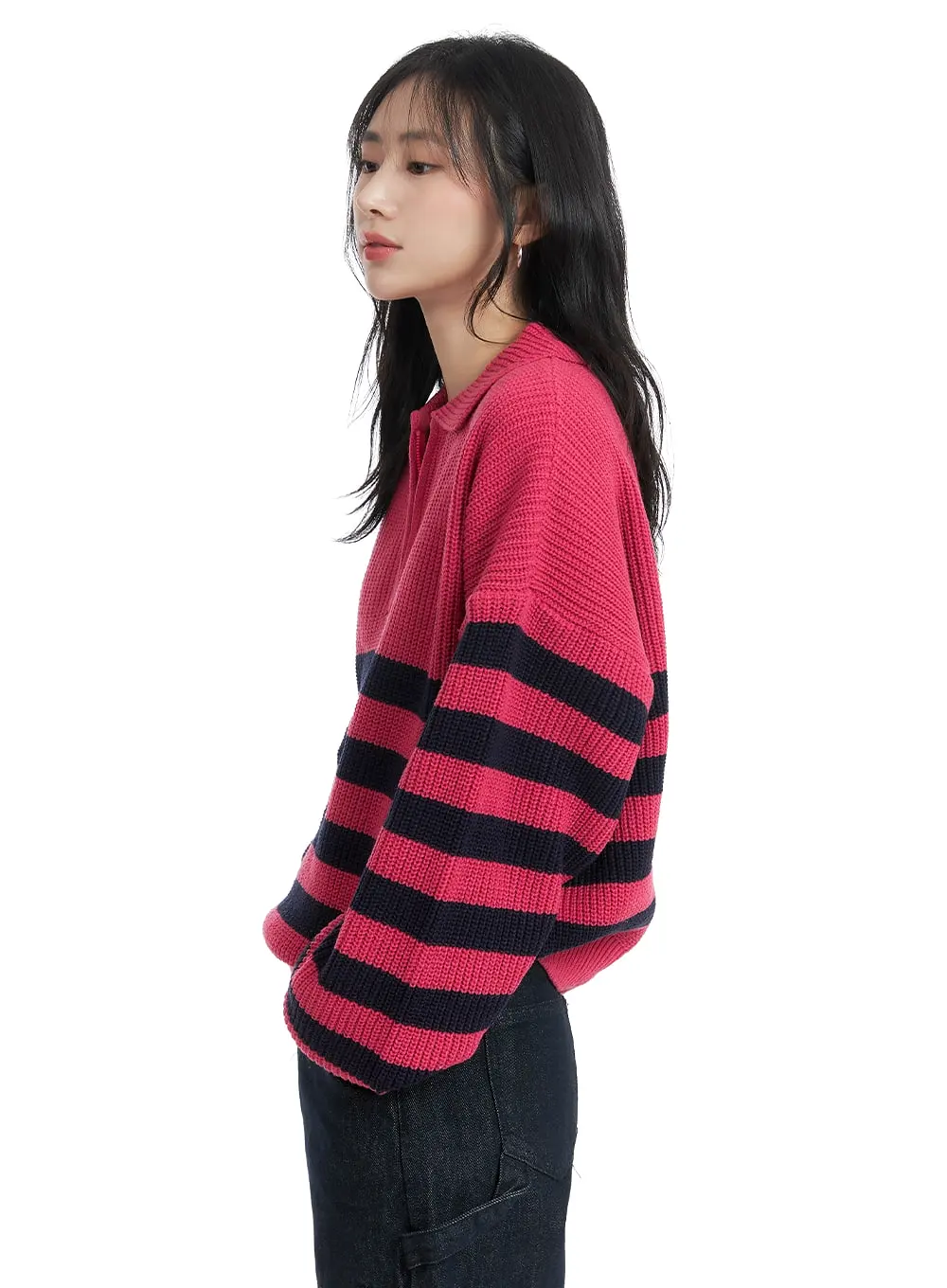 Contrasting Collar Knit Sweater OM408