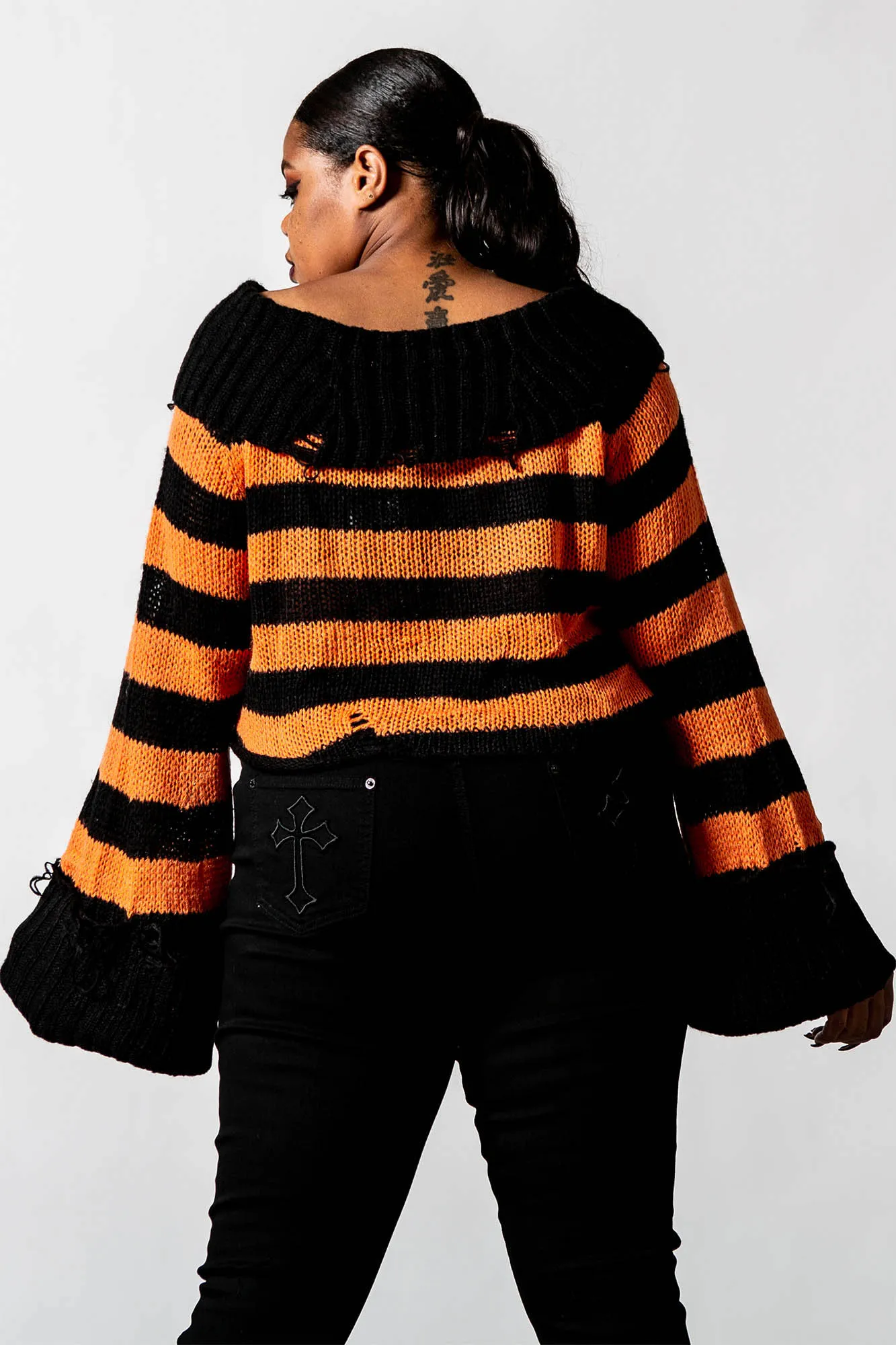 Eerie Knit Sweater [PLUS]