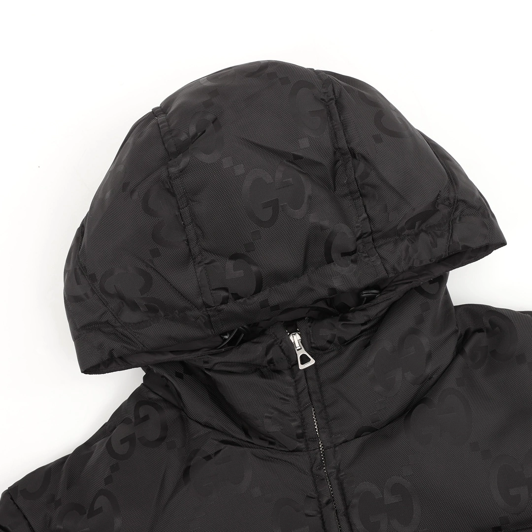 Gucci limited edition full logo down jacket Black 12.5