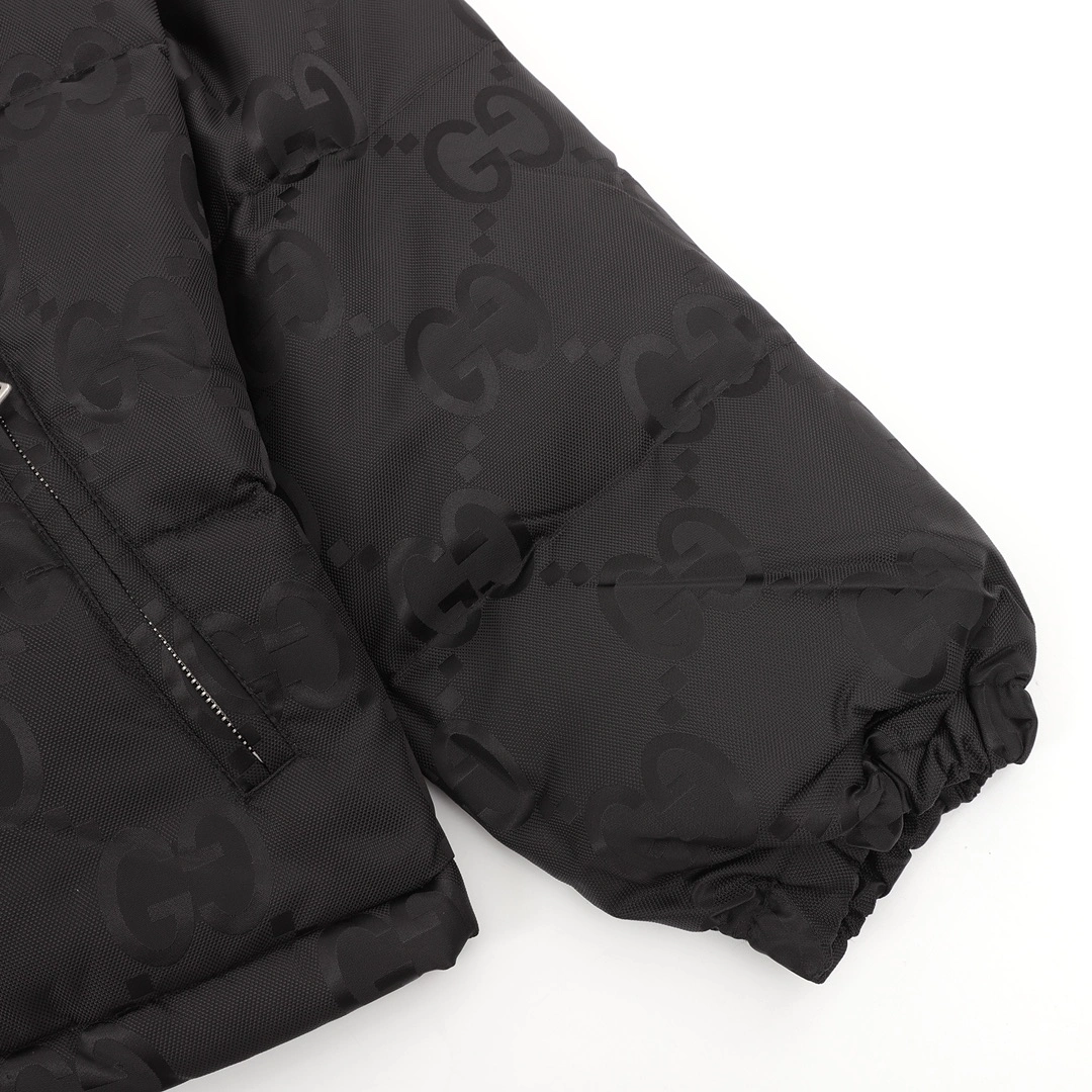 Gucci limited edition full logo down jacket Black 12.5