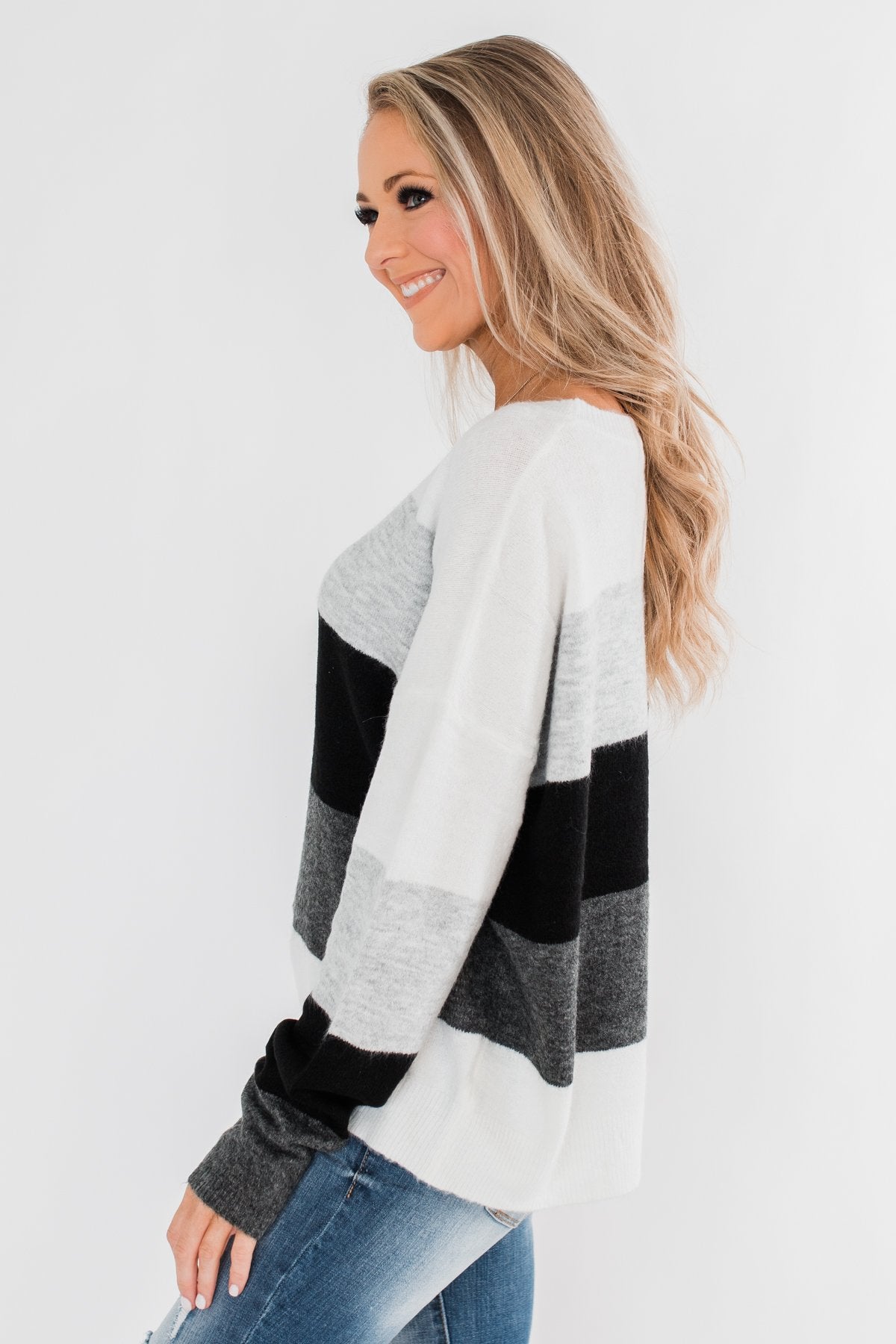 Mountain Getaway Color Block Sweater- Onyx Tones