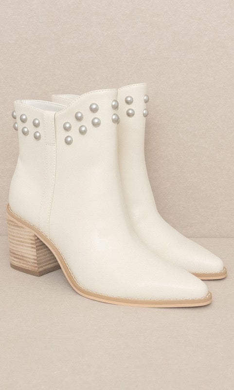 Sloan Stud Boots