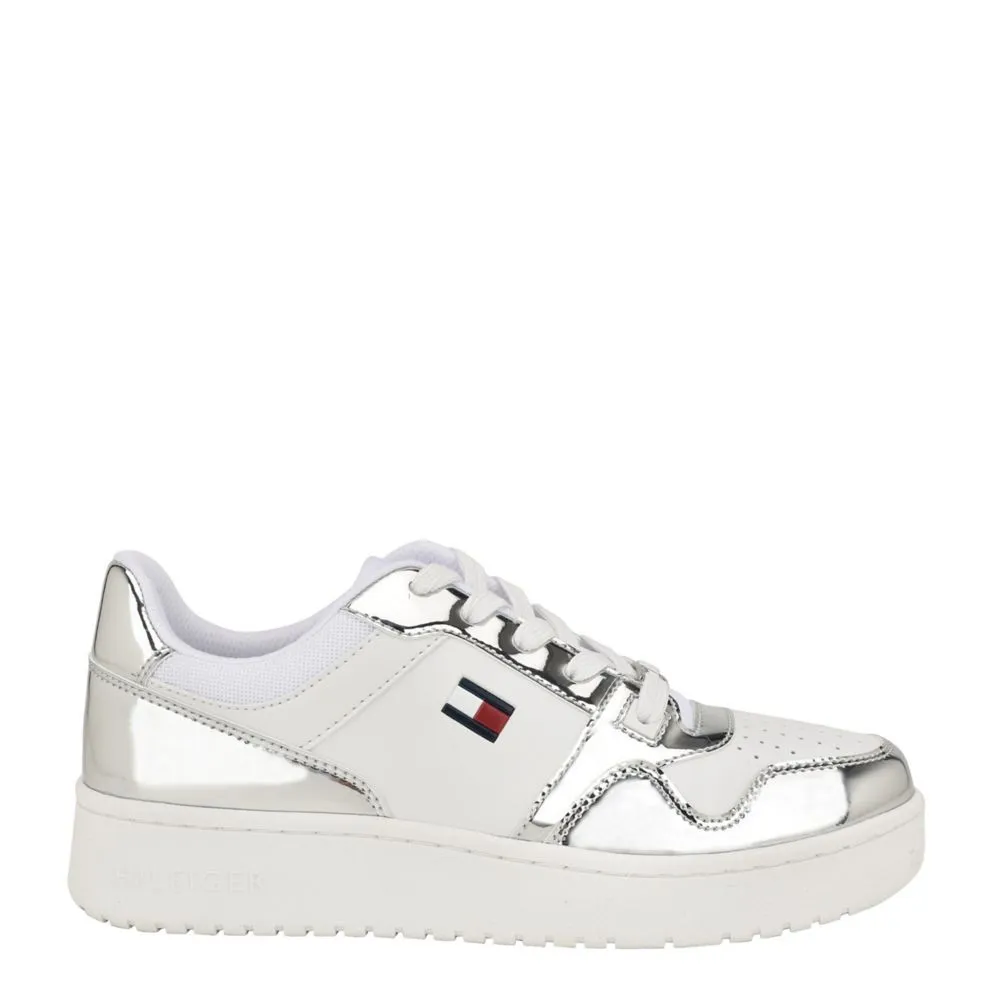 TOMMY HILFIGER  WOMENS TWIGYE SNEAKER